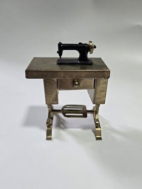 Vintage Miniature Sewing Machine Table Doll House Metal Brass Gold